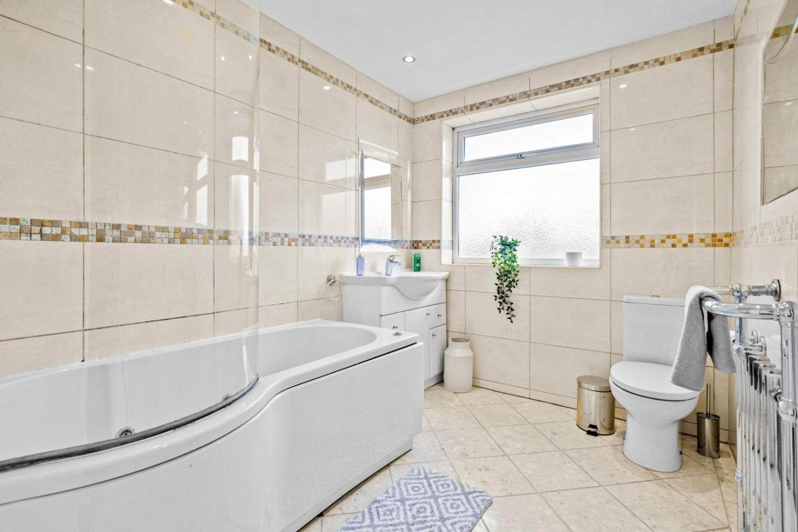 Spacious 5 Bedroom House Nottingham Exteriér fotografie